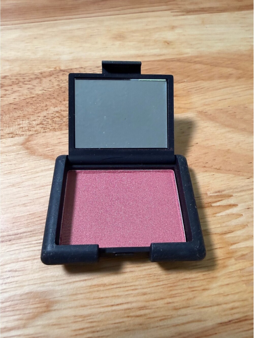 NARS Blush Subtil Powder Blush in Aplum and NARS Blush in Goulue